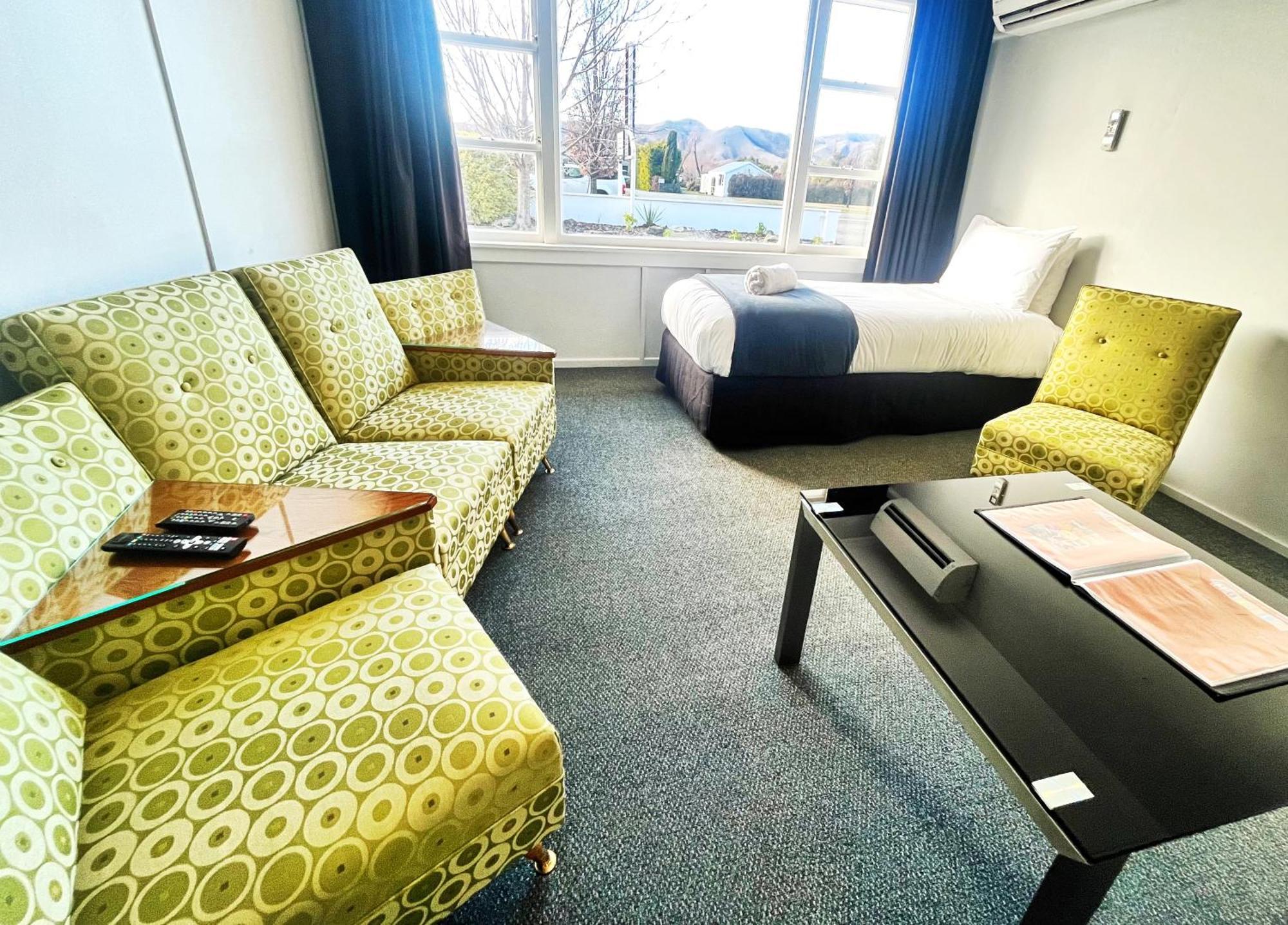 Kurow Motel エクステリア 写真